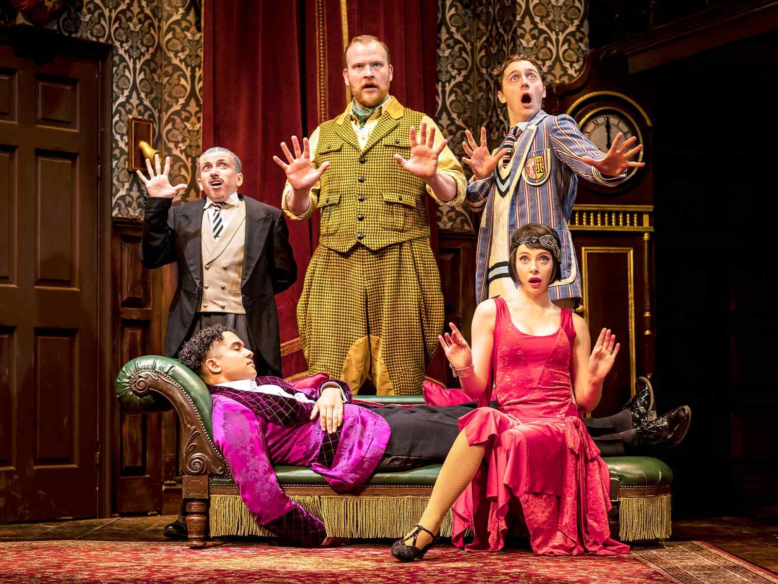 The Play That Goes Wrong, London London Musikaler